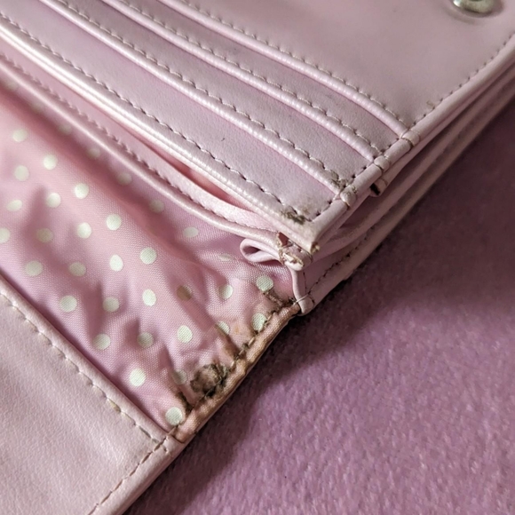 hello kitty wallet - Picture 6 of 8